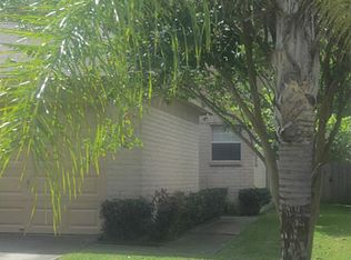 565 Birdsong Dr, League City, TX 77573