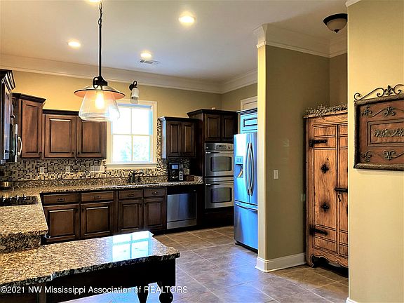 5th image of 4106 Delbridge Ct N