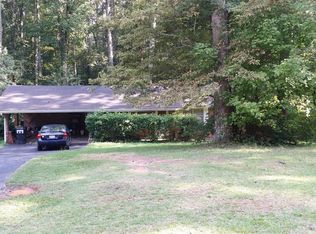 6260 Jones Rd, College Park, GA 30349