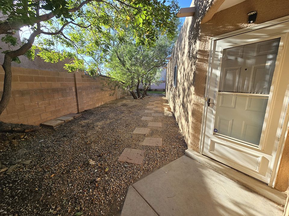 1st image of 10305 Dayflower Dr NW