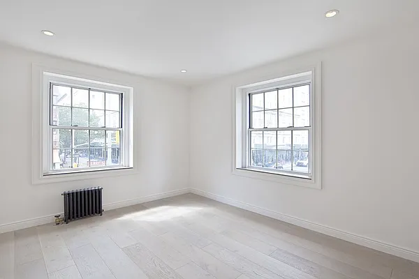 Rented by Bold New York | media 27