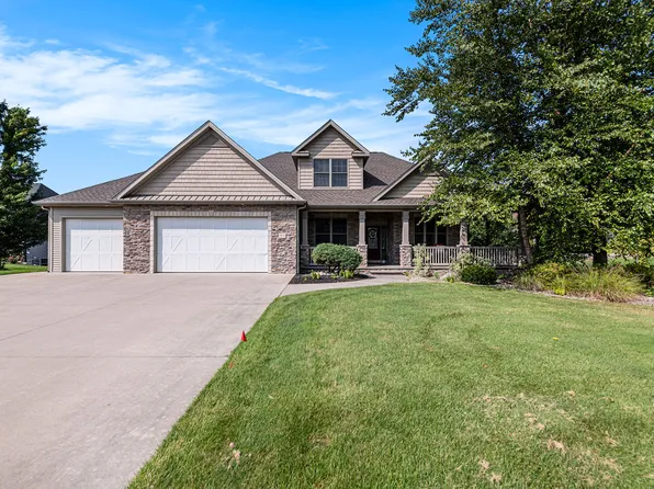 5858 Embassy St, Kalamazoo, MI 49009