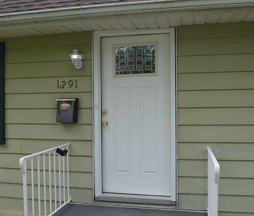 5th image of 1391 S Weyant Ave