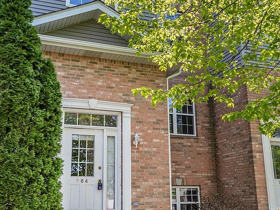 2nd image of 364 Raven Dr #1