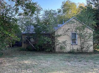317 S Kansas Ave, Kanopolis, KS 67454