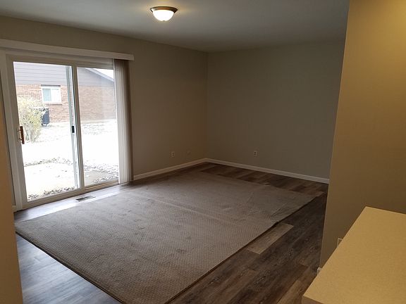 4th image of 4363 Gorman Ave