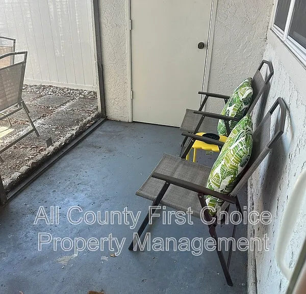 7315 Parkside Villas Dr — Photo 15