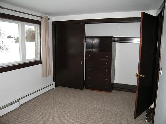 Front bedroom
