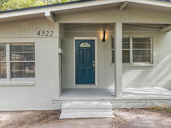 4th image of 4522 Highland Ct