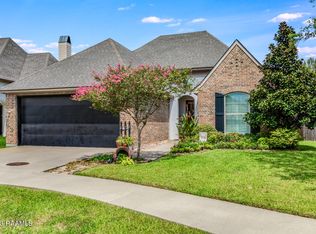 232 Crenshaw Dr, Lafayette, LA 70508