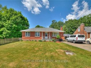 6357 Dorchester Rd, Niagara Falls, ON L2G5T4