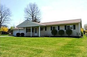 1st image of 409 Lincolnshire Dr