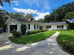 645 Lake Charm Dr, Oviedo, FL 32765