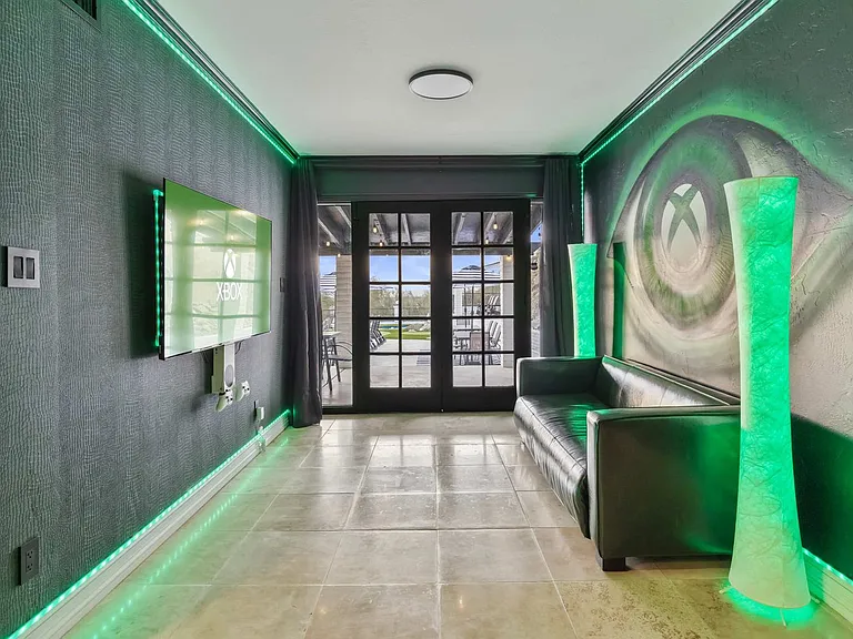 Building's Lounge