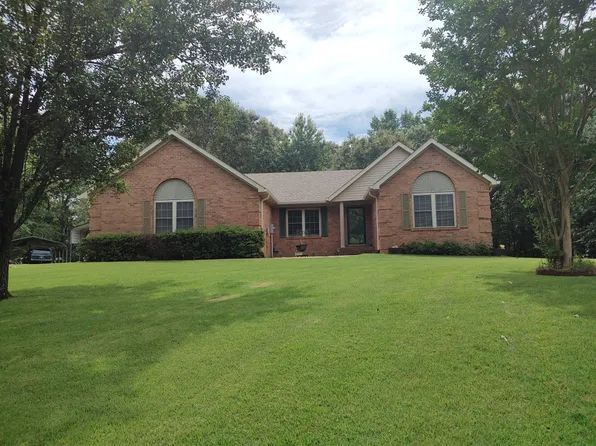 285 Swan Bay Dr, Buchanan, TN 38222