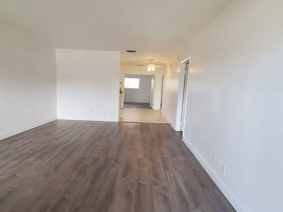 1st image of 2801 NE 51st St #D