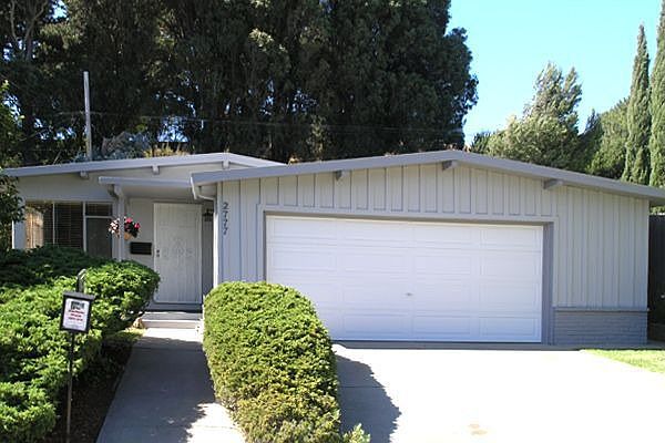 2777 JoAnn Drive, front