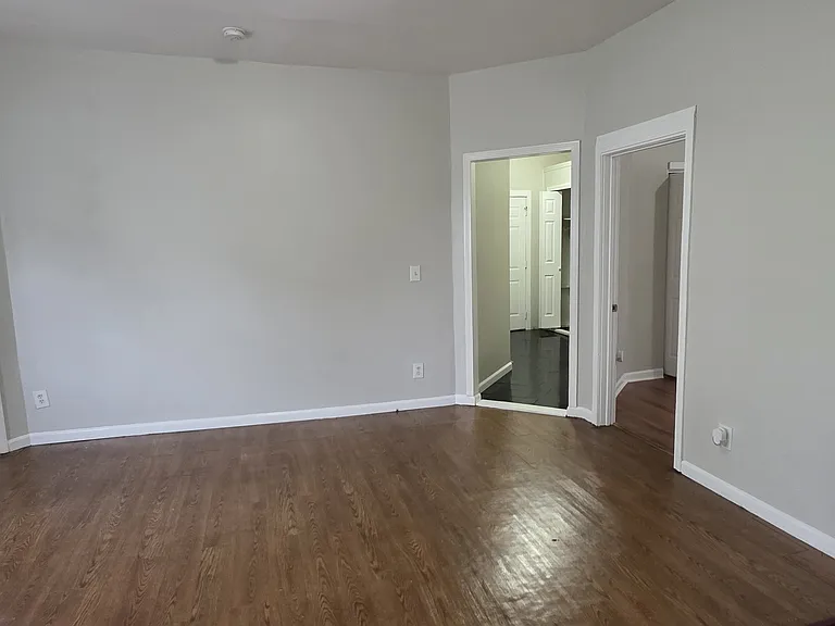 84 Sanford Ave #1 — Photo 16