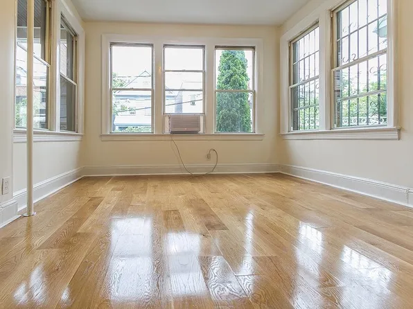 65 Lexington Ave, Jersey City, NJ 07304