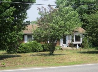 106 Kimball Rd, Amesbury, MA 01913