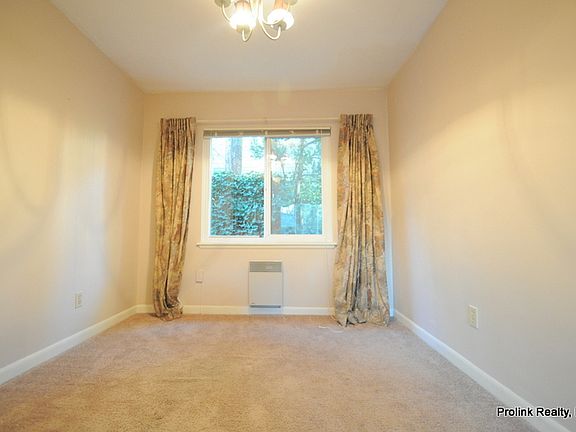 Dining Rm