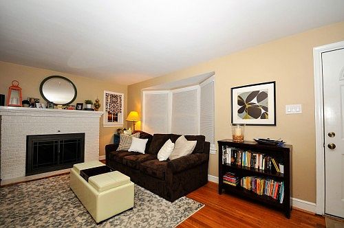 2nd image of 203 Fern Ave