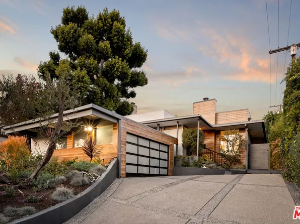 10271 Bannockburn Dr, Los Angeles, CA 90064