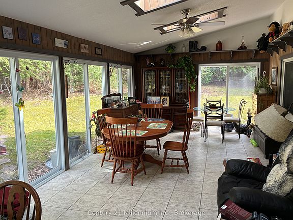 5th image of 36826 Dungannon Rd