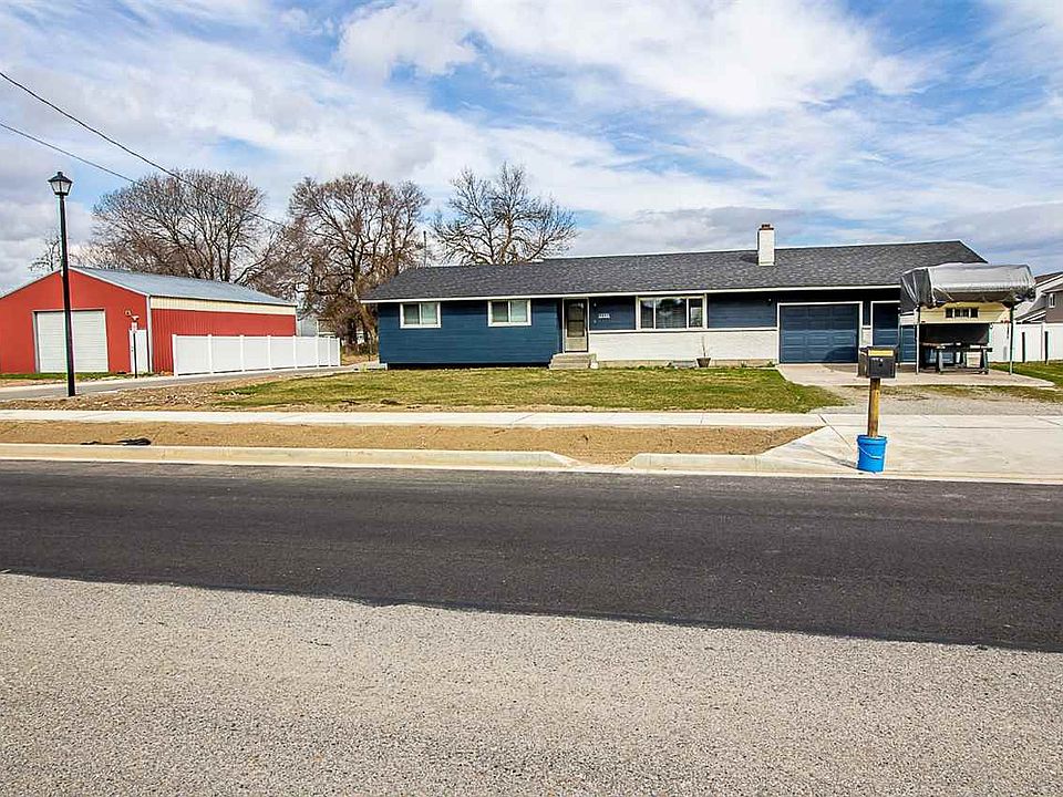 1st image of 17721 E Cataldo Ave