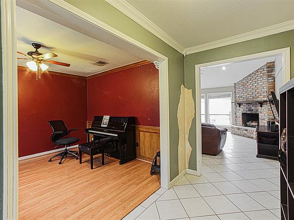 5th image of 21430 Park Royale Dr