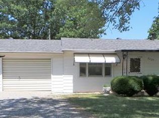 9220 Cherry Ln, Pevely, MO