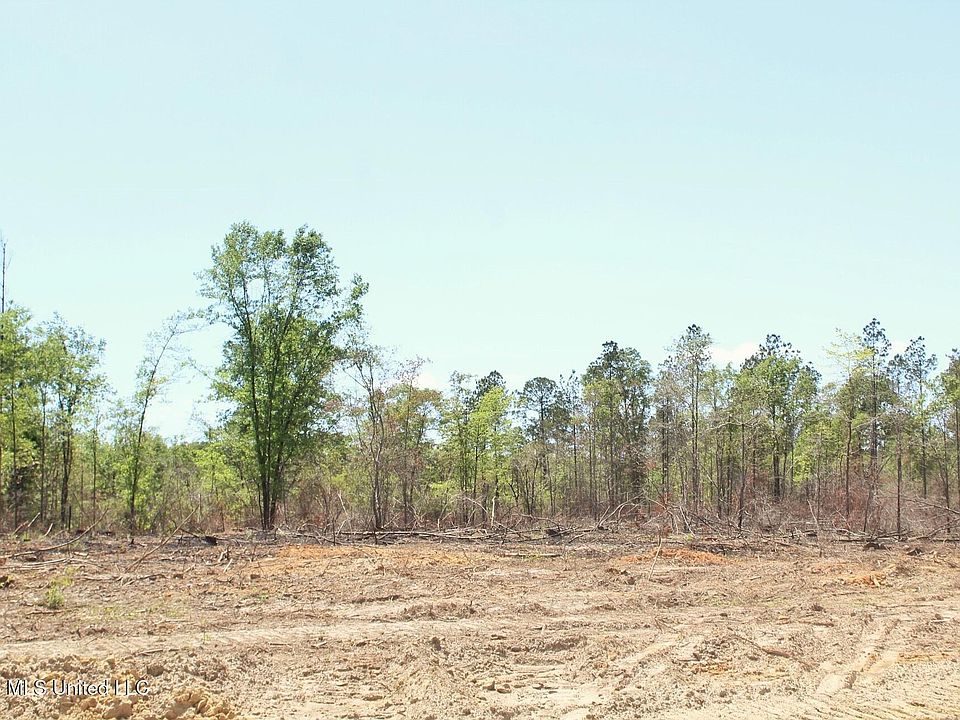 1st image of Cottonwood Dr Lot 2