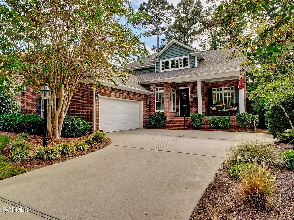 1st image of 8706 Bardmoor Cir