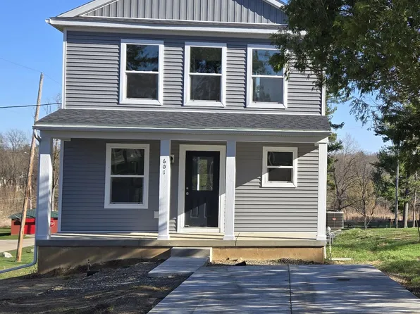 601 Warren St, Marshall, MI 49068