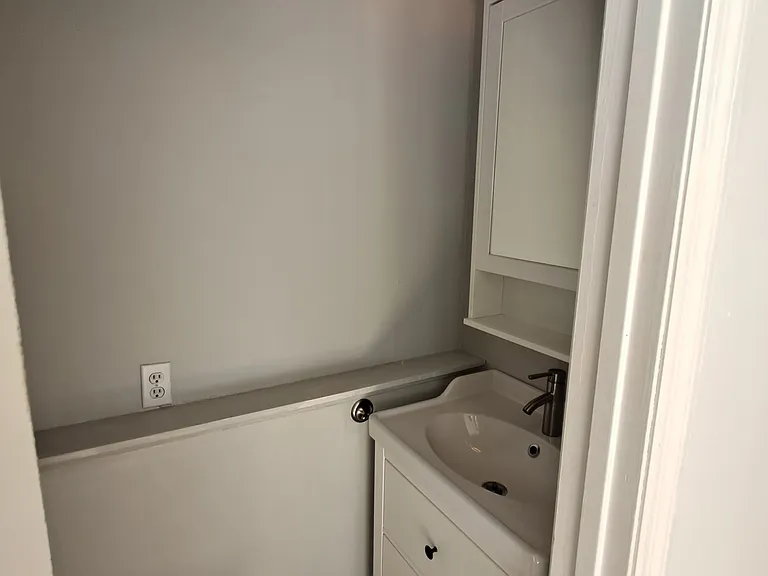 568 Valleywood Dr — Photo 35