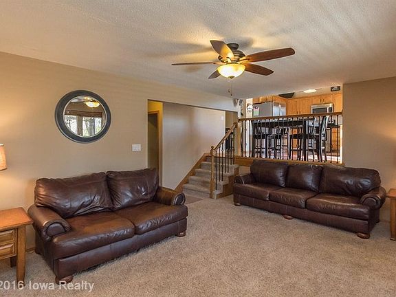 4th image of 955 SE Cypress Ct
