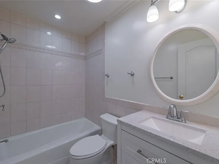 4881 Winvale Ave — Photo 10