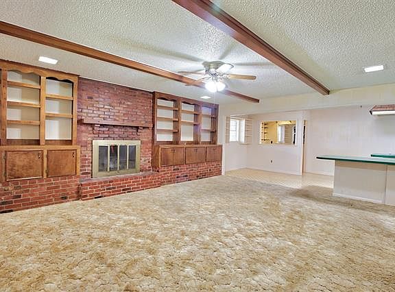 3rd image of 2026 Enfield Dr