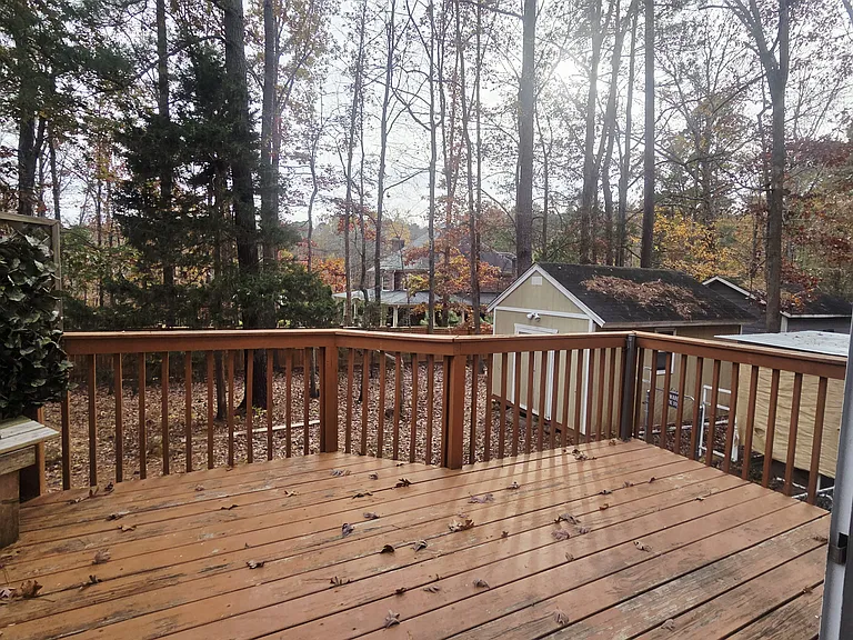 172 Kingston Dr — Photo 15