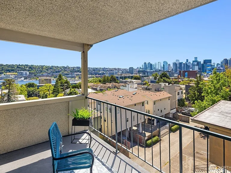 1234 Taylor Ave N #4 — Photo 6