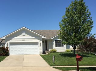 2206 E Southdale Dr, Des Moines, IA 50320