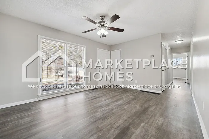 8206 Huntington Dr — Photo 5