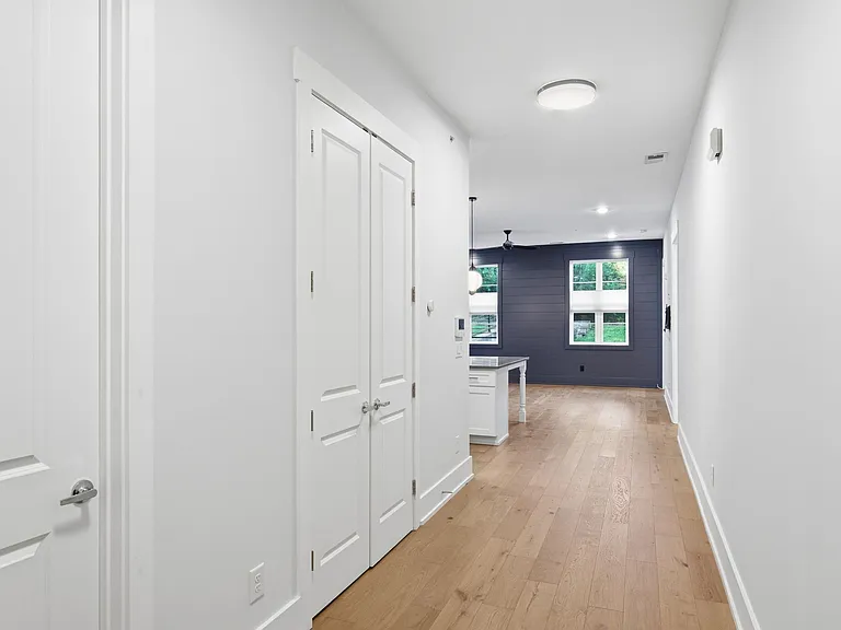 119 Acklen Park Dr #101 — Photo 4