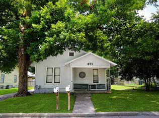 271 S Willow Ave, New Braunfels, TX 78130