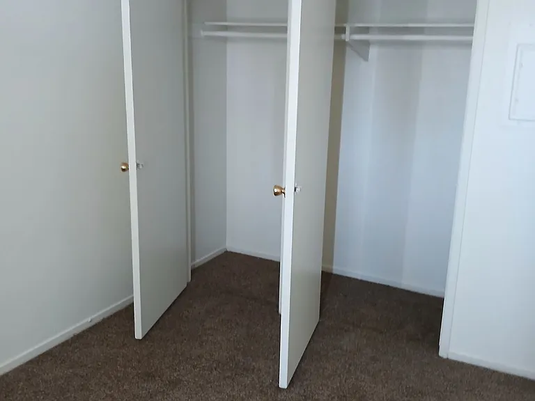 Springwood Court Apts — Photo 37