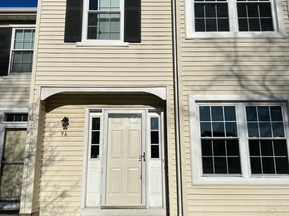 96 Liberty Dr, Langhorne, PA 19047