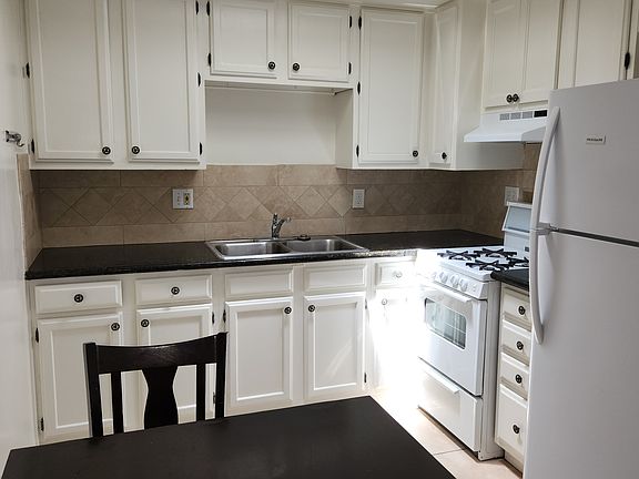 2nd image of 2717 Orchard Ave APT 16