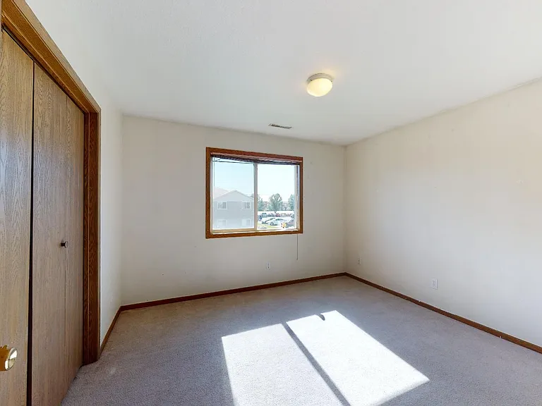 4517 Steinbeck St — Photo 15