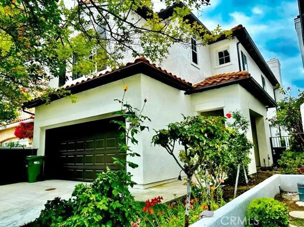 24849 Calle Cedro, Calabasas, CA 91302