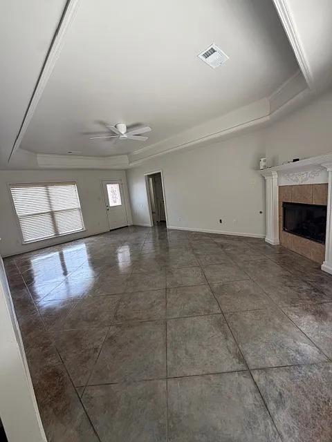 3 bed, 1650 sqft, $2,000 — Photo 4